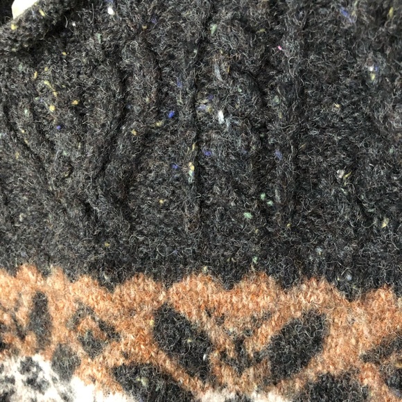 DONATED!!! From The Hills Of Donegal 100% Wool Made In Ireland Sweater Large - Picture 10 of 10